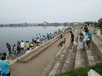 米子湊山公園親水護岸1